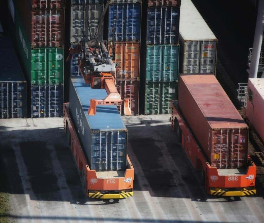 Air and sea freight in Perth